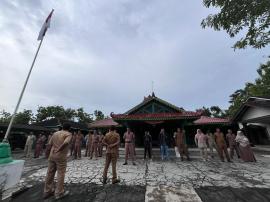 KOORDINASI RUTIN DAN APEL  PAGI HARI SENIN 05 JANUARI 2026 DI KALURAHAN KARANGMOJO